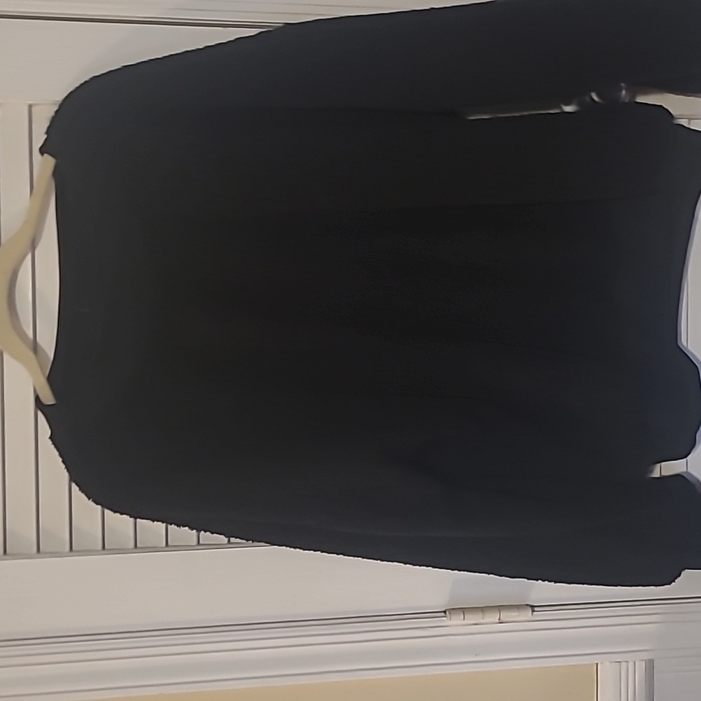 NWOT Black soft sherpa crewneck top